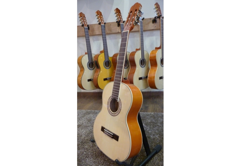 Cara Bogner Mod. 160 3/4 klasszikus gitár