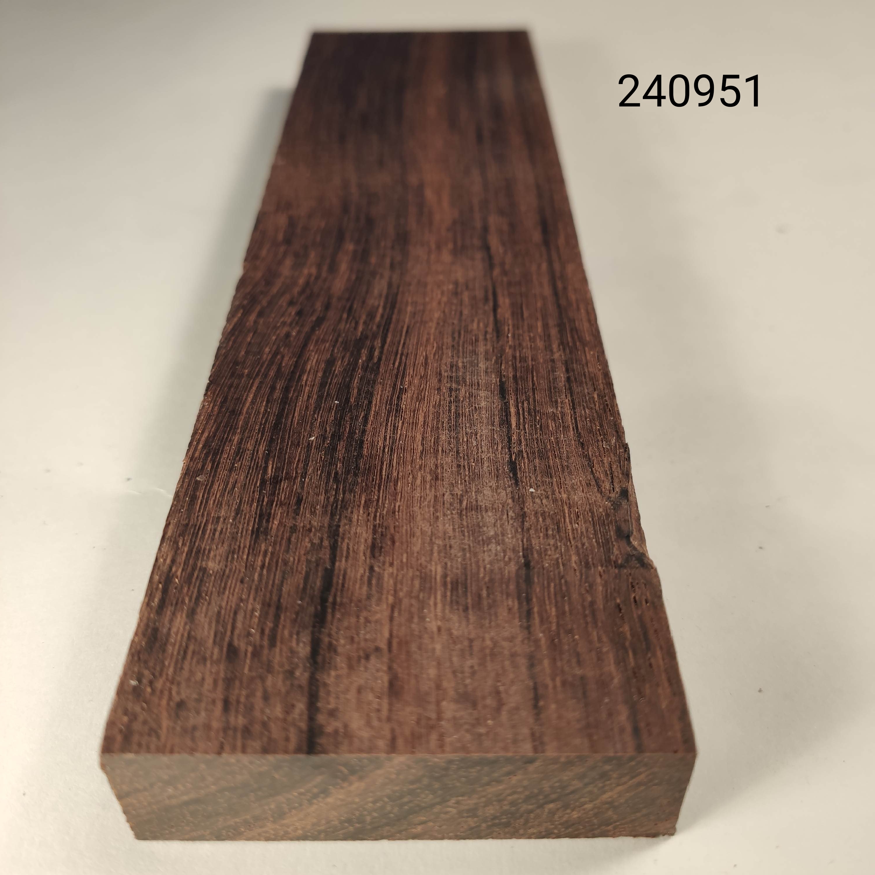 Madagaszkári paliszander húrláb 240951