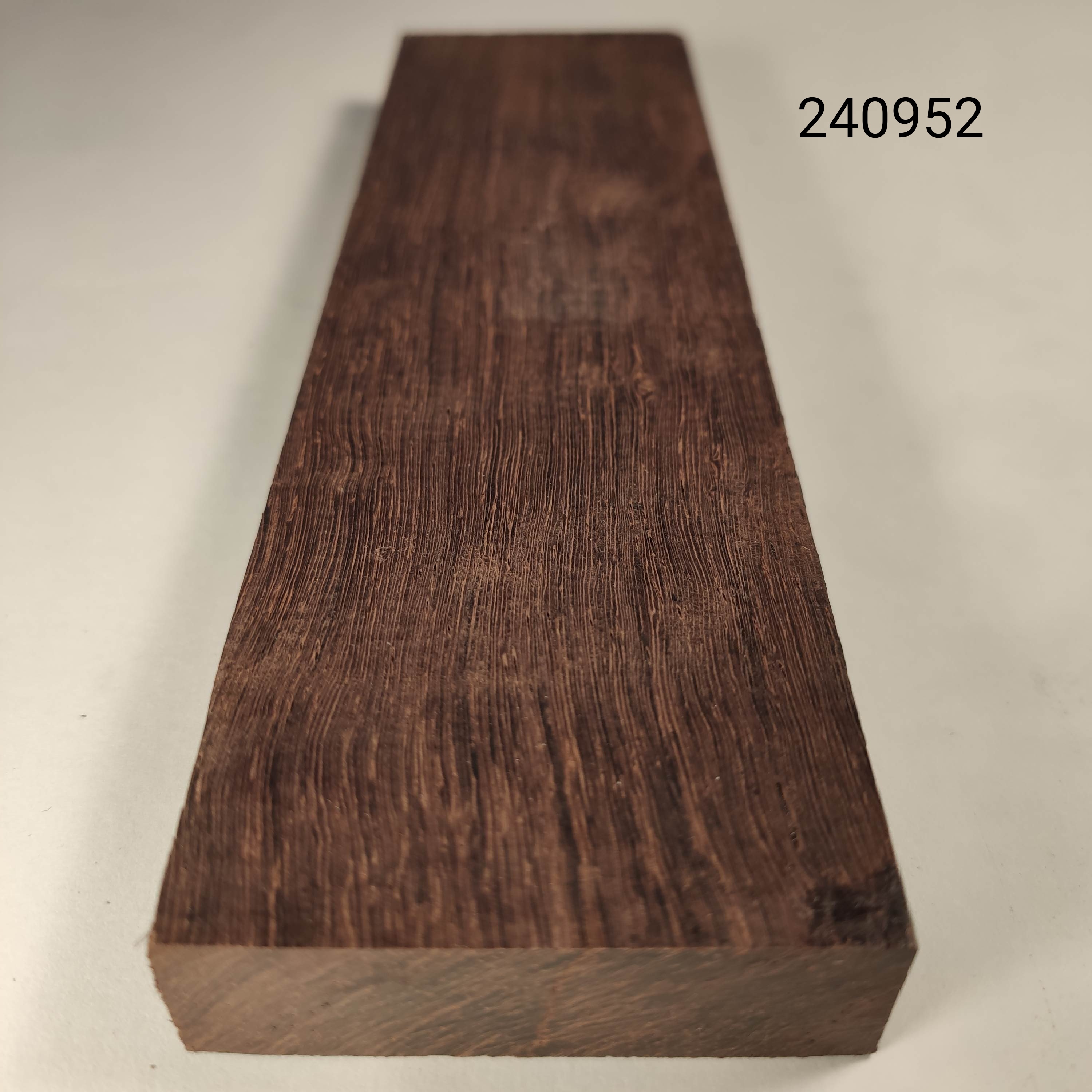 Madagaszkári paliszander húrláb 240952