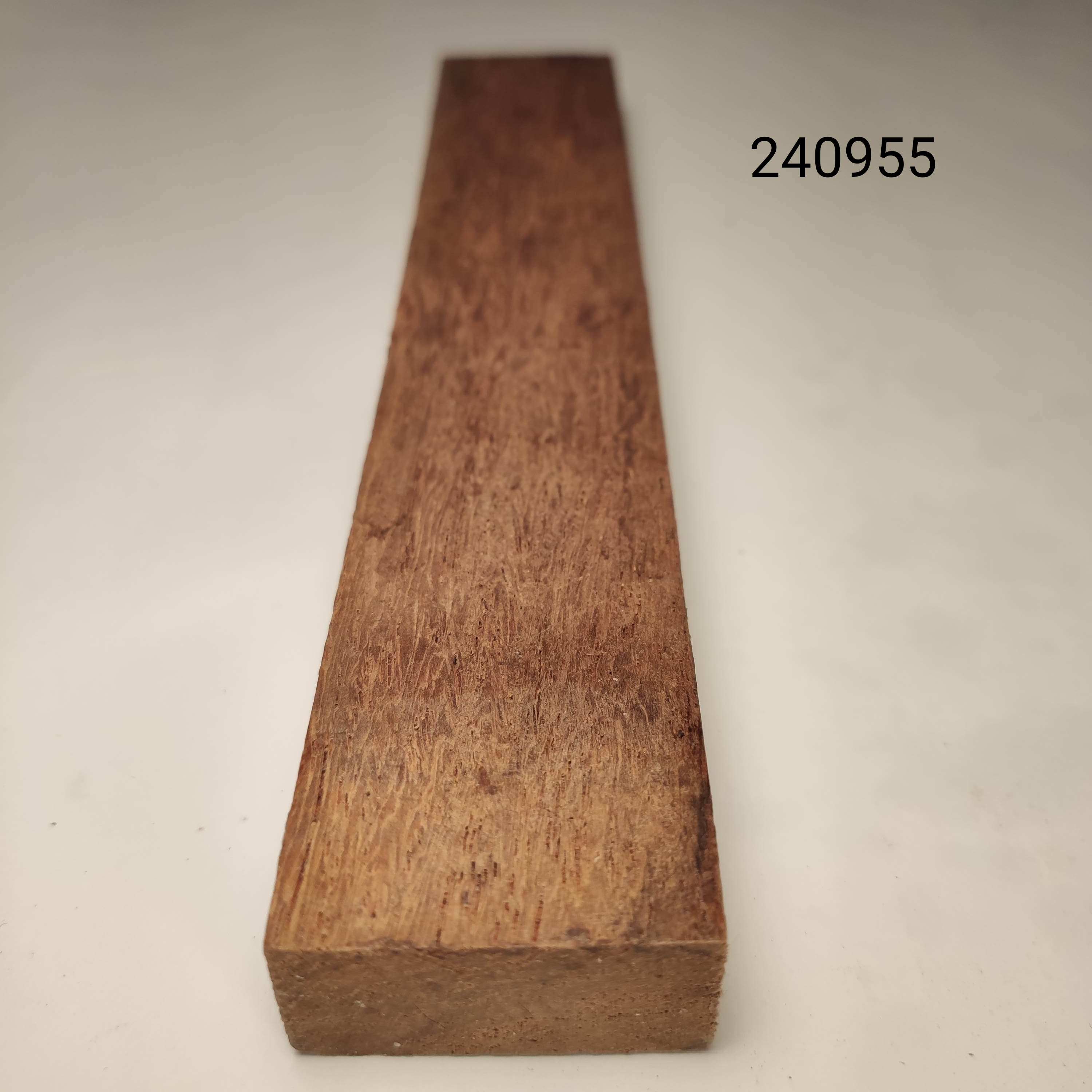 Madagaszkári paliszander húrláb 240955