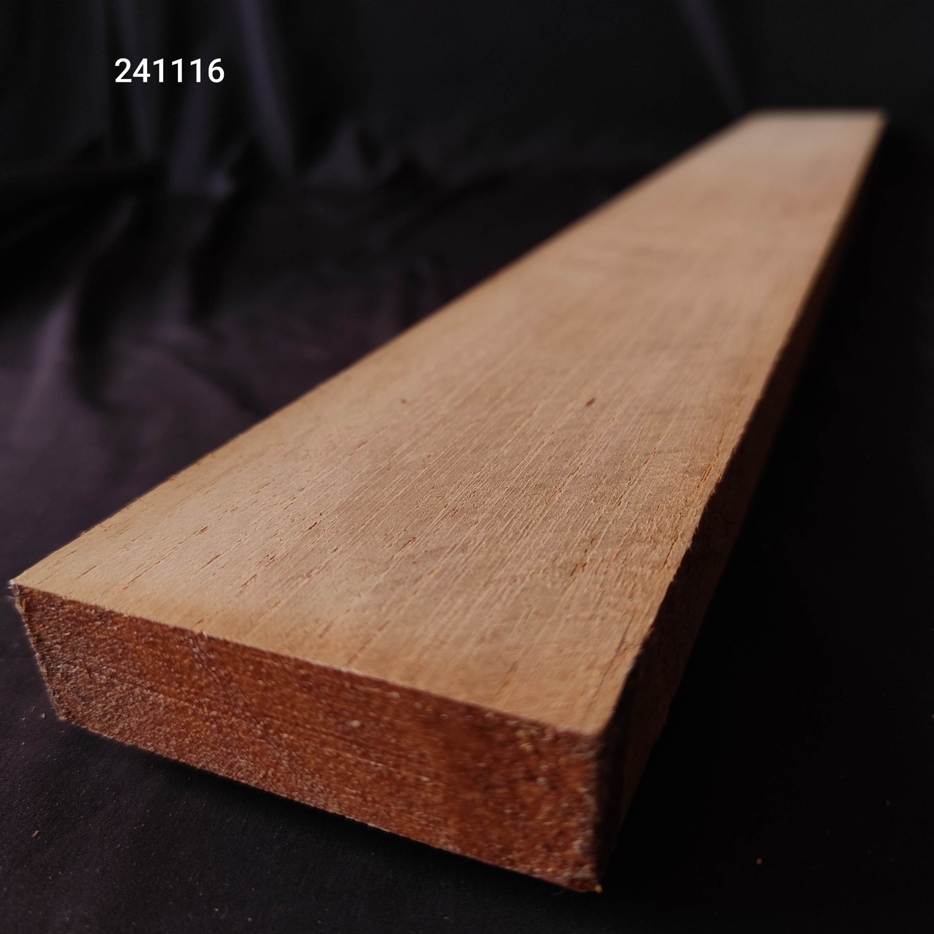 Hondurasi cédrus nyak AA Nr. 241116