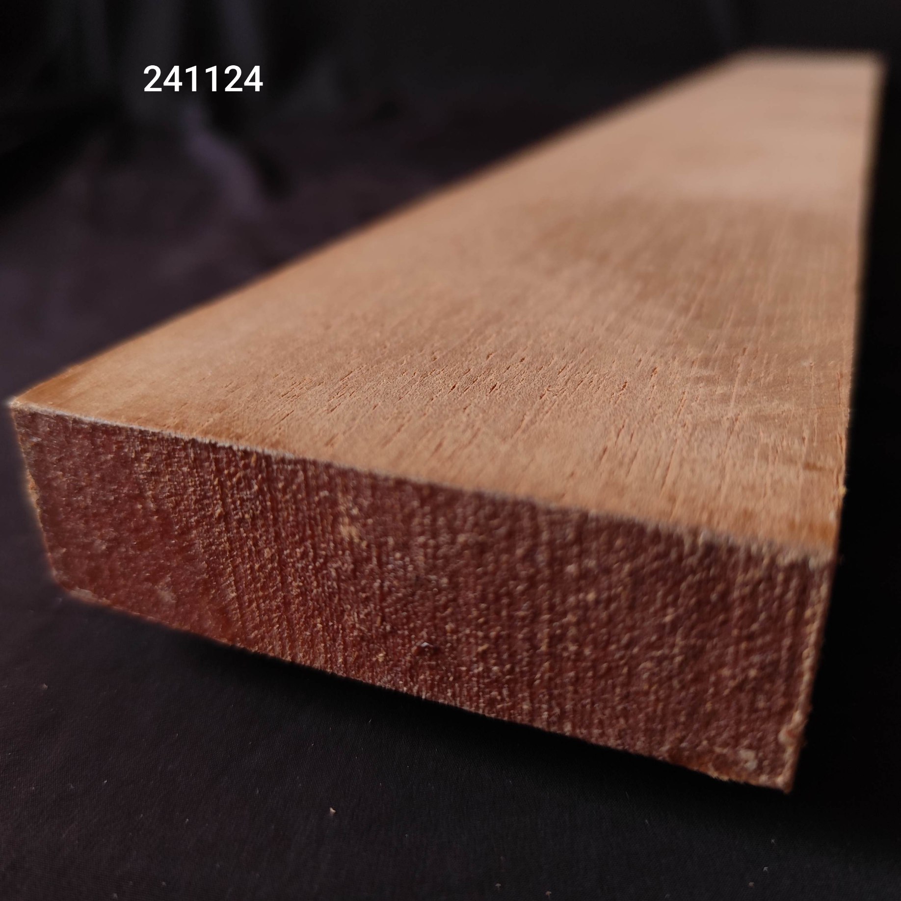 Hondurasi cédrus nyak AAA Nr. 241124